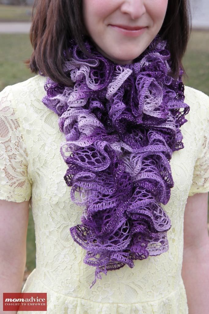 crocheted ruffle scarf instructions